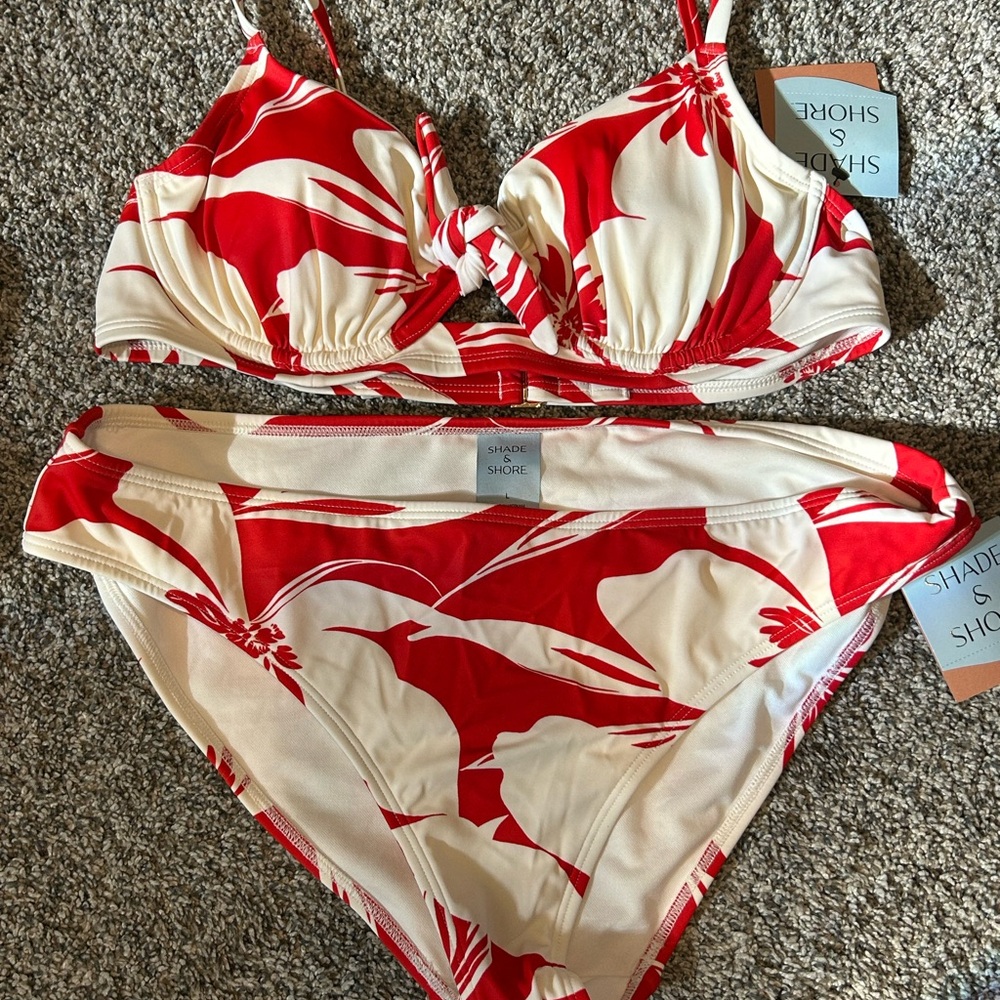 Red and Cream Hawaiian Bikini Set